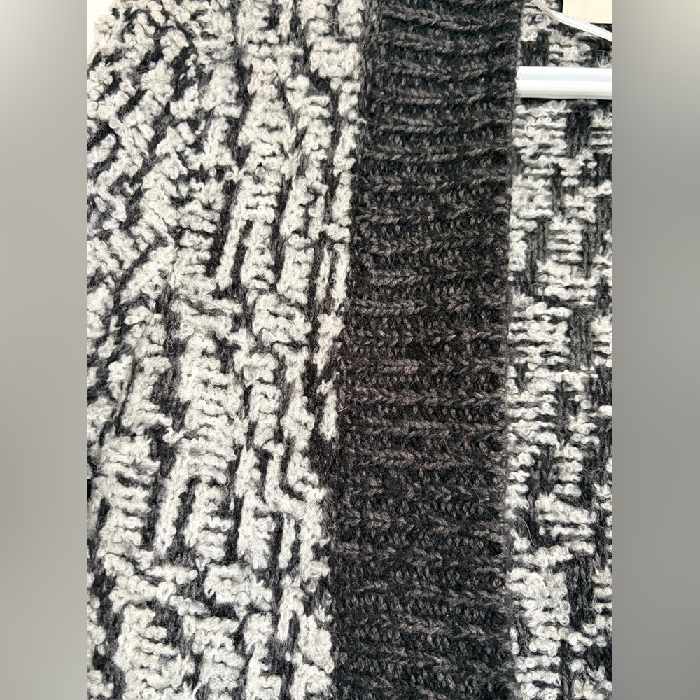 Loft Cardigan - Picture 2 of 5
